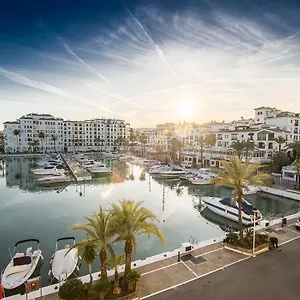 Beautiful Duquesa Harbour 2001 Manilva