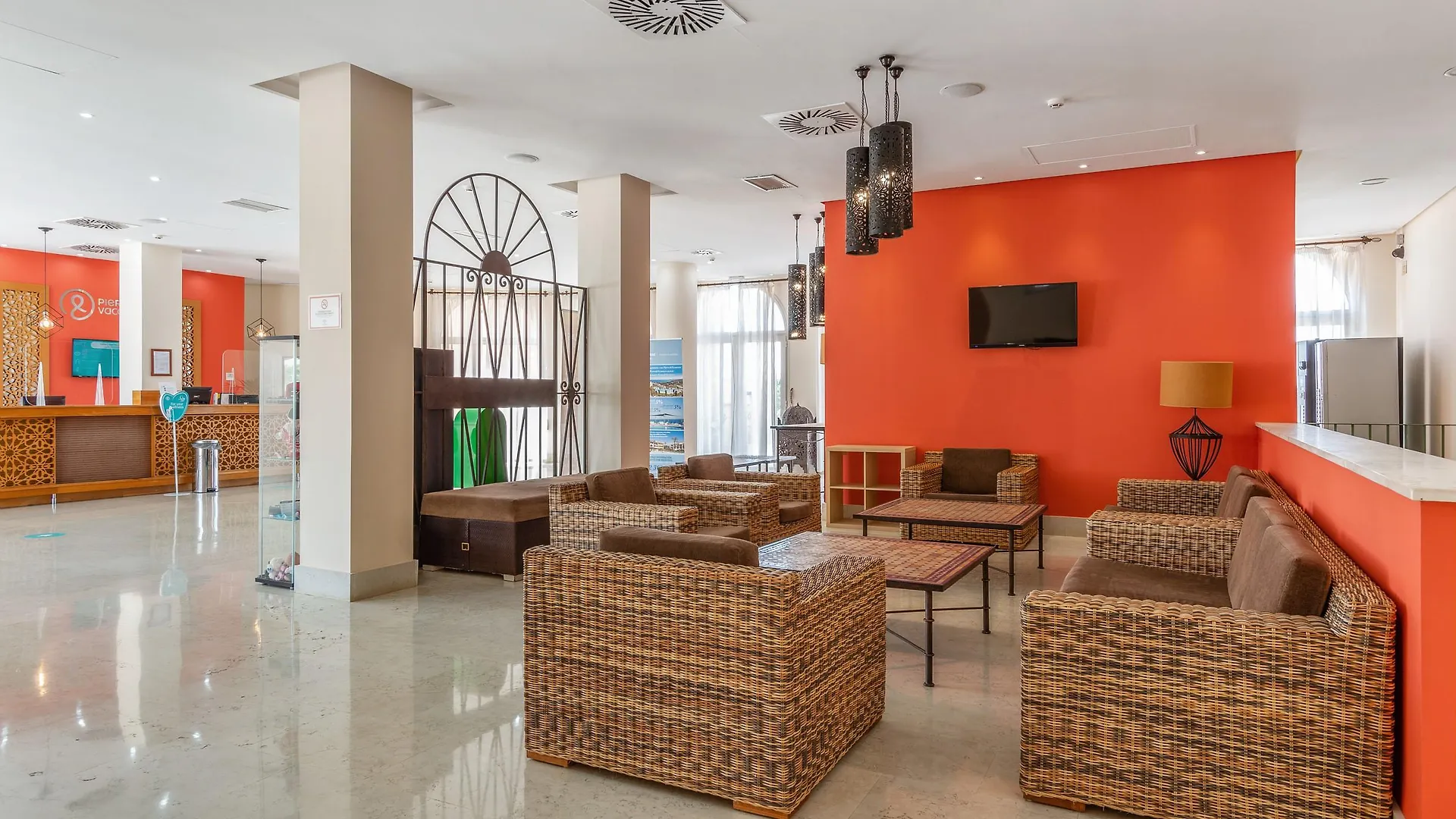 Pierre & Vacances Resort Terrazas Costa Del Sol Manilva 3*,  İspanya
